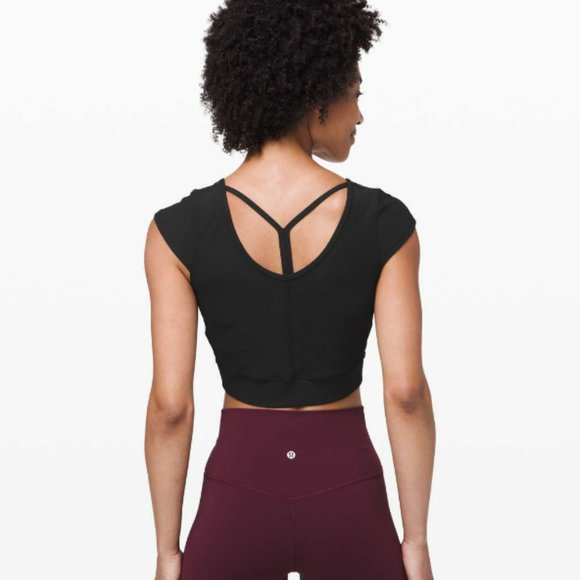 Looking for Lululemon Ready to Rise Short Sleeve Size 6 - Picture 2 of 7